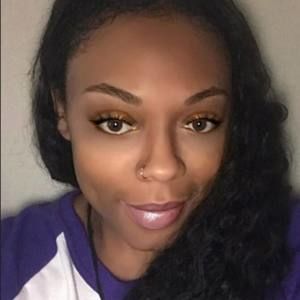 Meet your Posher, Catina